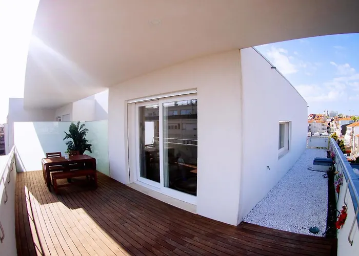 Unique Penthouse Near Livaria Lello - 40m2 Terrace And Free Parking