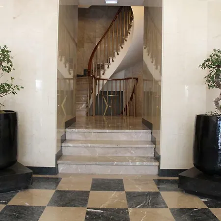 Unique Penthouse Near Livaria Lello - 40m2 Terrace And Free Parking 아파트