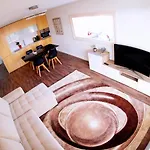 شقة Unique Penthouse Near Livaria Lello - 40m2 Terrace And Free Parking
