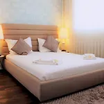 Unique Penthouse Near Livaria Lello - 40m2 Terrace And Free Parking * بورتو