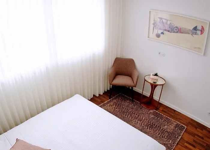 Unique Penthouse Near Livaria Lello - 40m2 Terrace And Free Parking بورتو