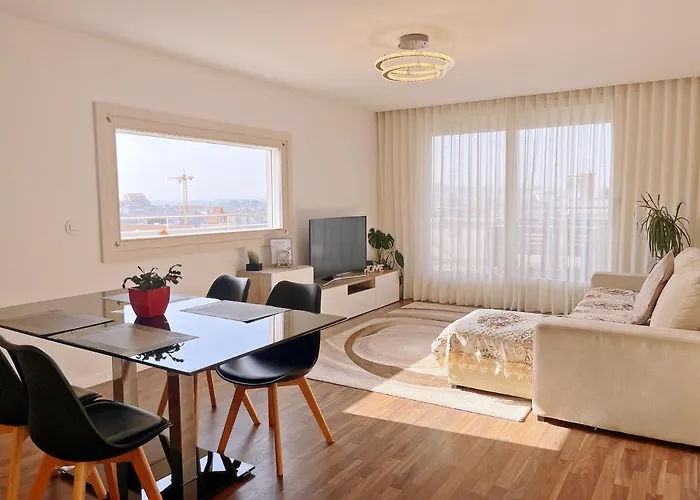 Unique Penthouse Near Livaria Lello - 40m2 Terrace And Free Parking بورتو